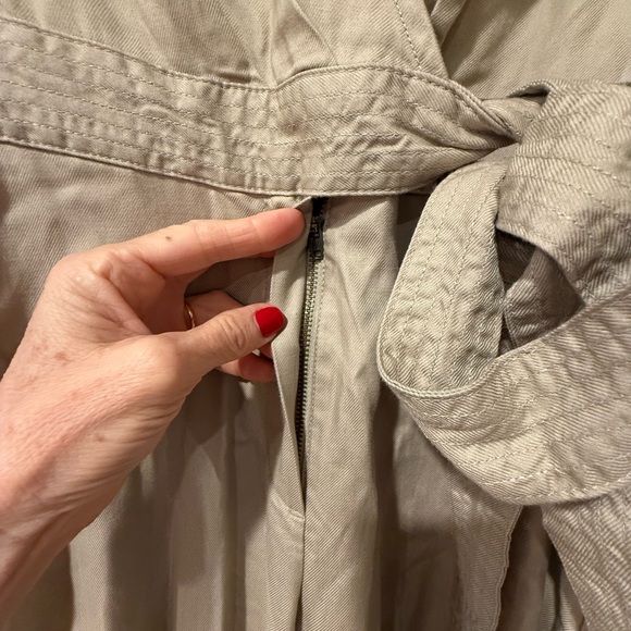 Banana Republic Twill Jumpsuit - Picture 6 of 7